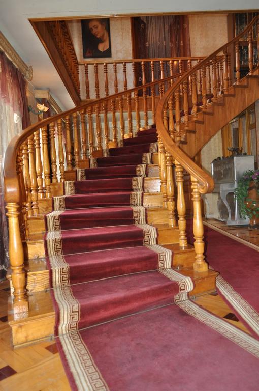 Guest House Cico Telavi Esterno foto